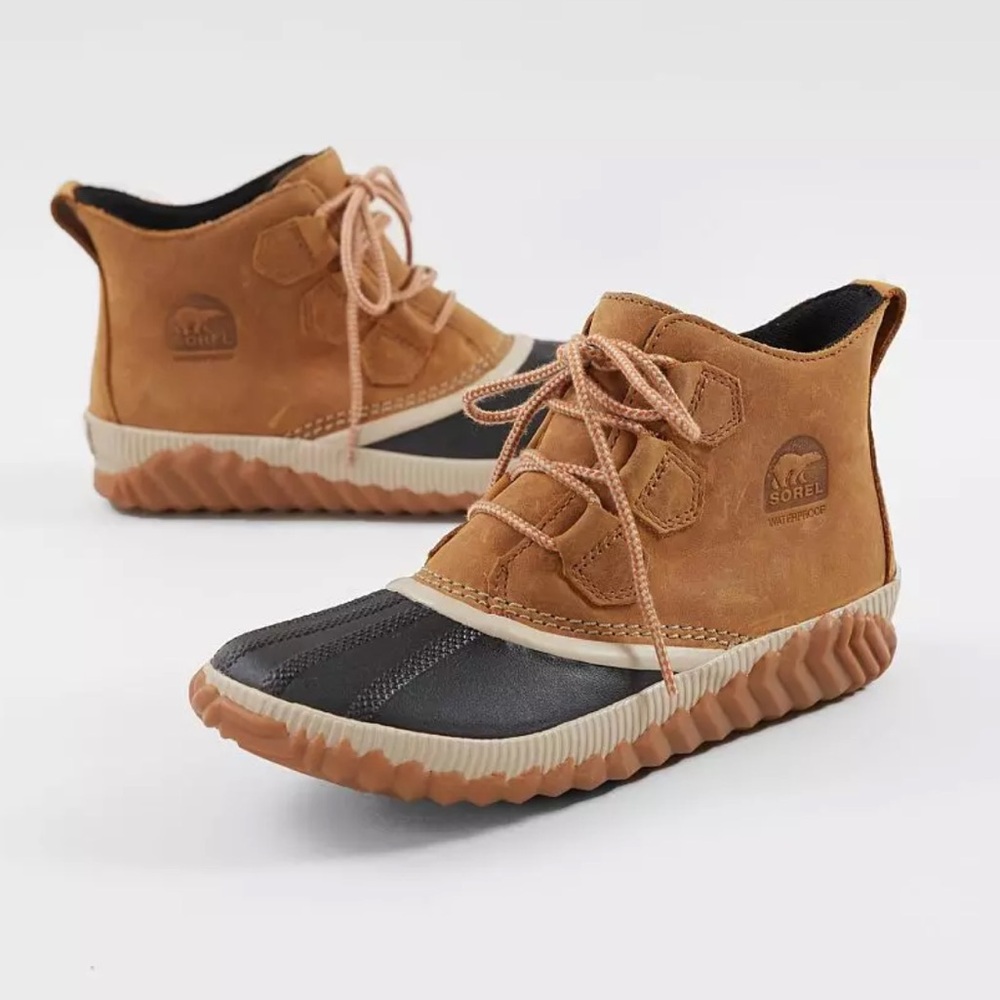 NEW Sorel Out N About Waterproof Leather Boots - Picture 8 of 8